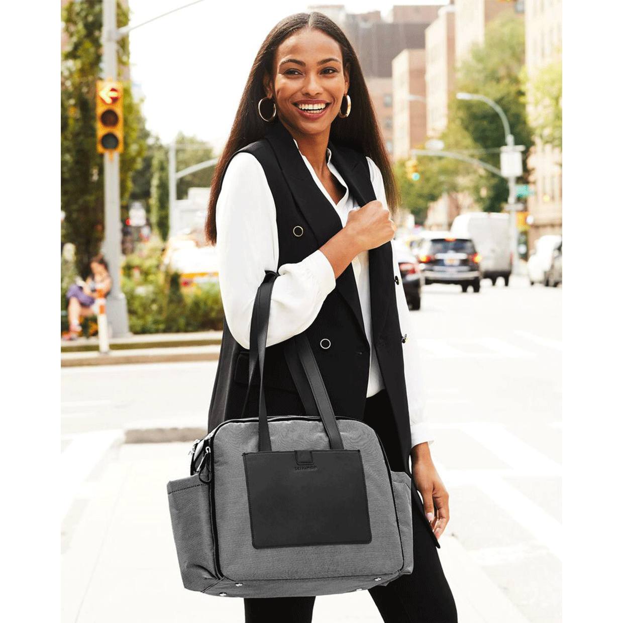 Pañalera Madison Square Negra SkipHop 200901