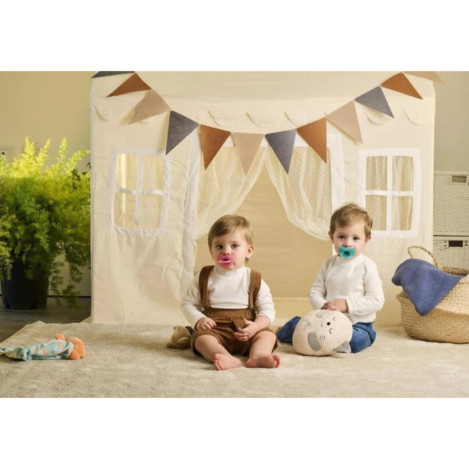 png_1500x1500_72377050