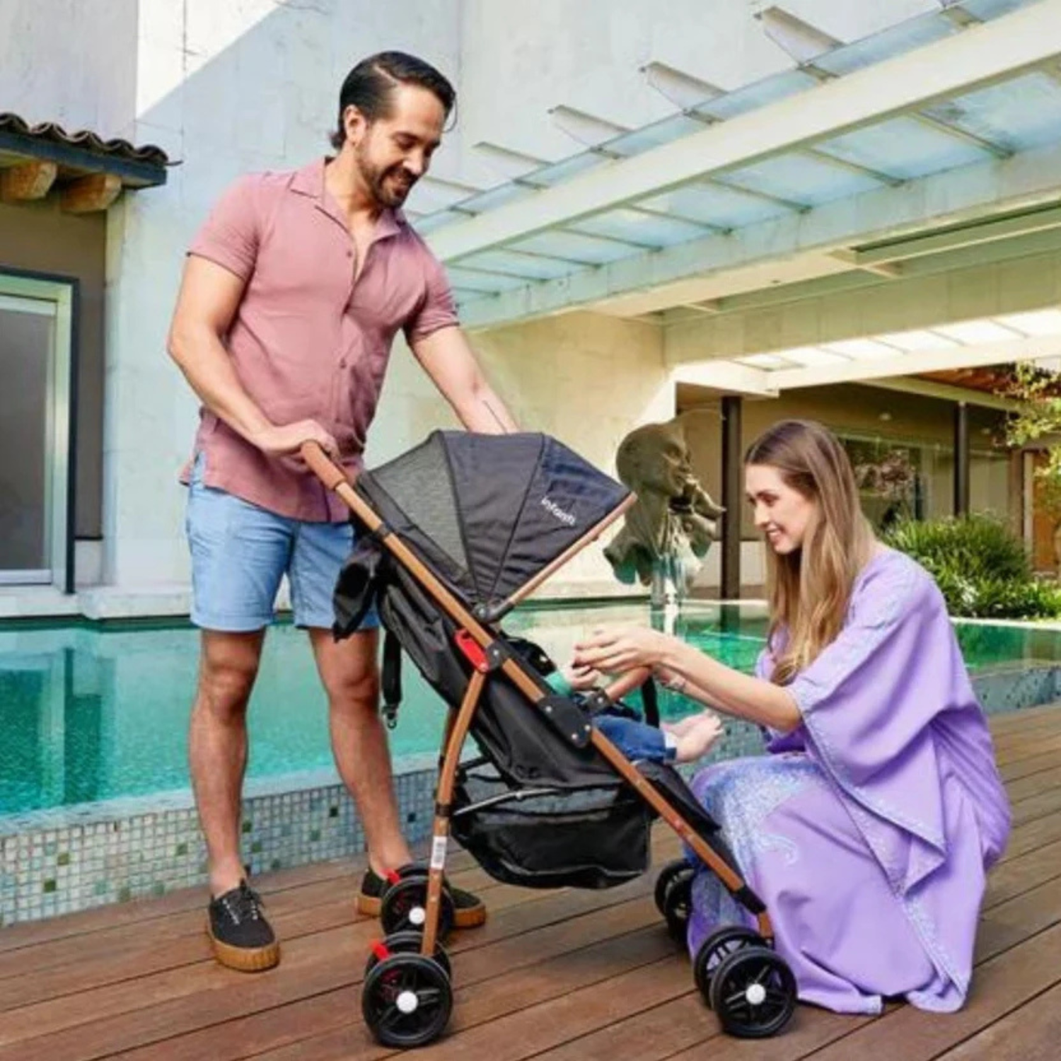 png_1500x1500_72056364